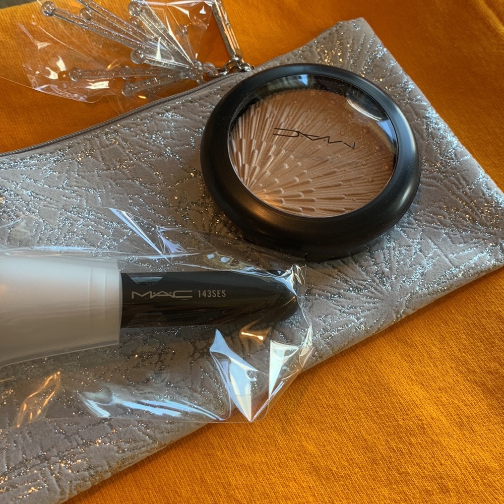 MAC FIRELIT KIT: CHAMPAGNE. 3 piece set, NIB - Picture 9 of 10